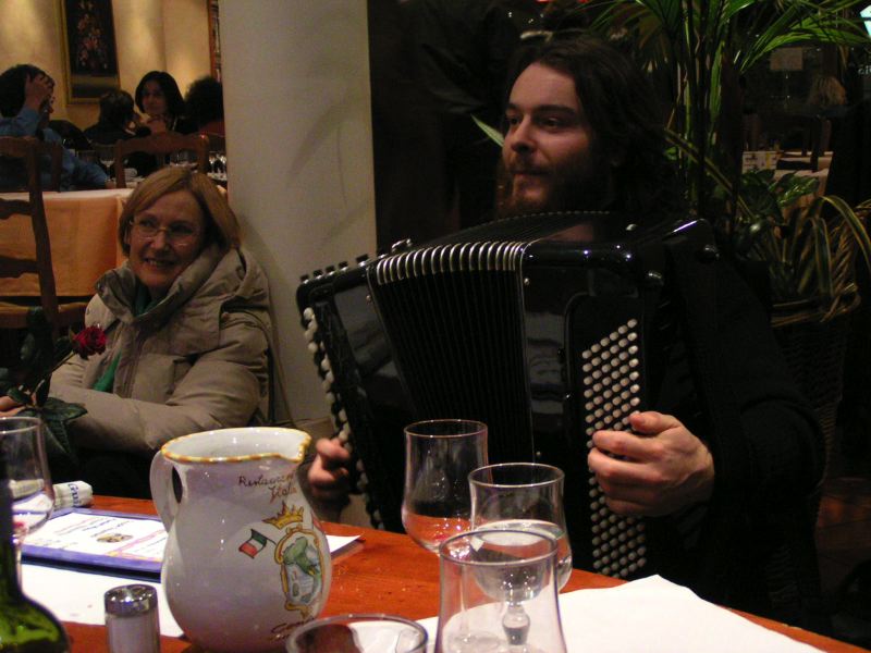 AMJ-041205-139.JPG
