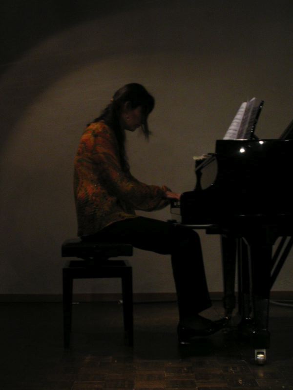 AMJ-050410-01.JPG