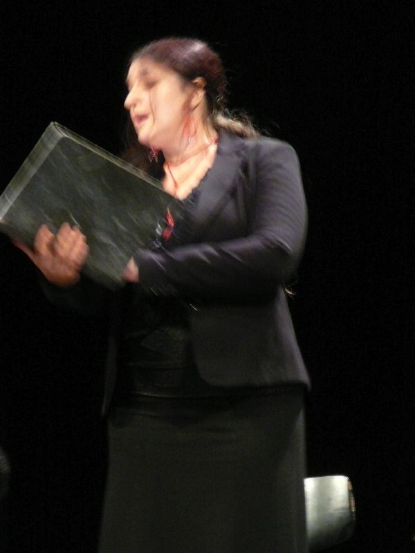 AMJ-091122-29.jpg